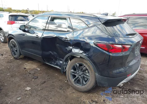 2021 Chevrolet Blazer Awd 2Lt z USA, uszkodzony, nr VIN 3GNKBHRS0MS532098